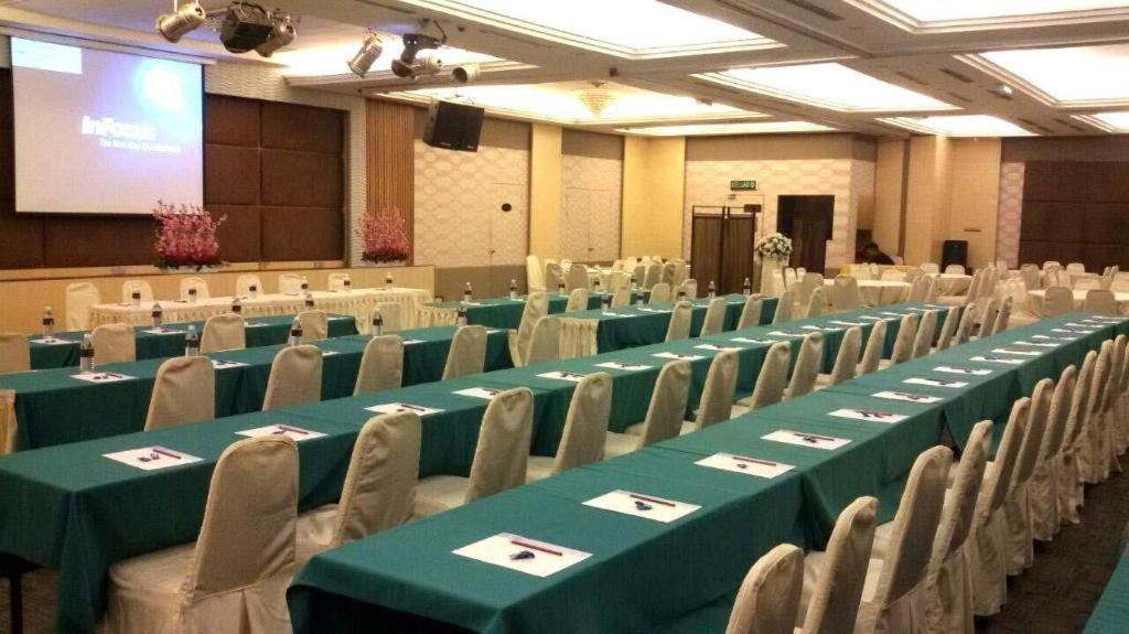 The Landmark Hotel Batu Pahat Esterno foto