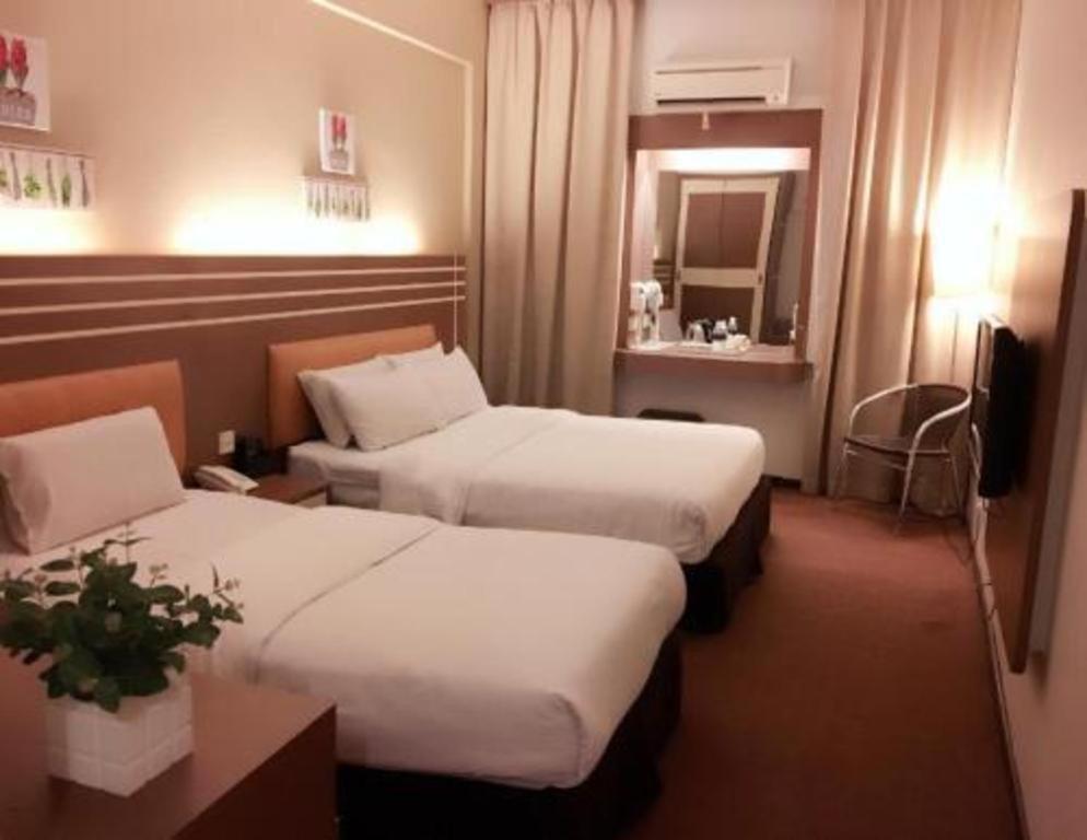 The Landmark Hotel Batu Pahat Esterno foto
