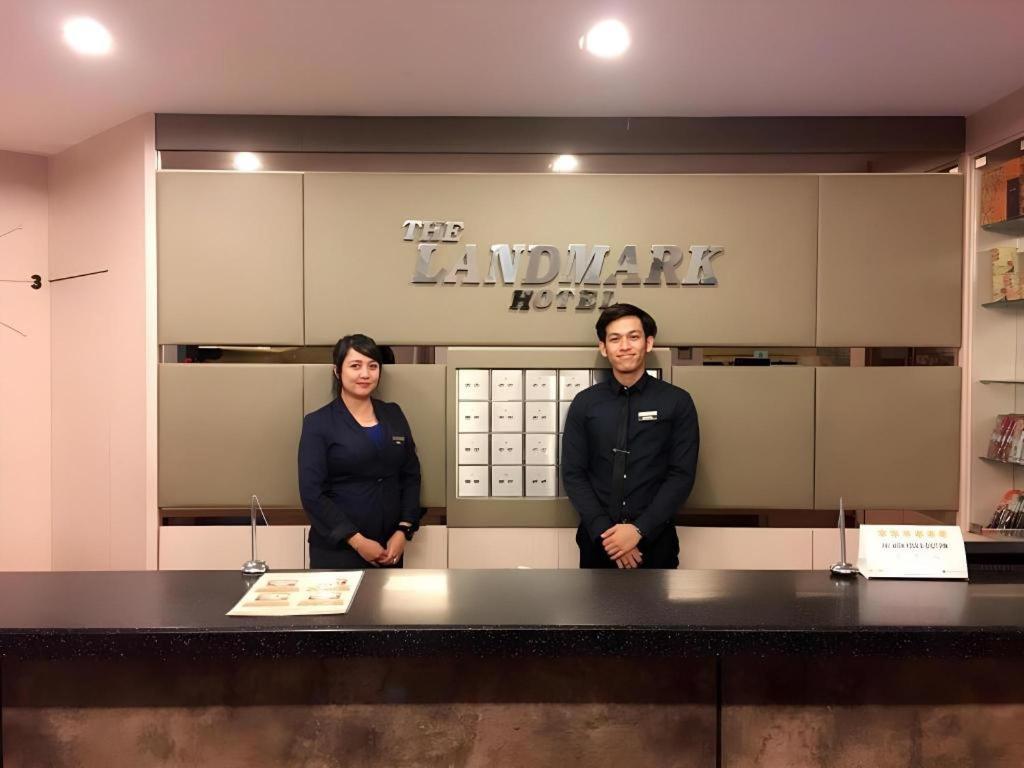 The Landmark Hotel Batu Pahat Esterno foto